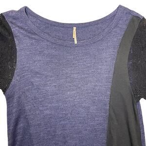 Pete Collection Top Long Sleeve Contrast Panels Lace Sleeves Navy Black Medium